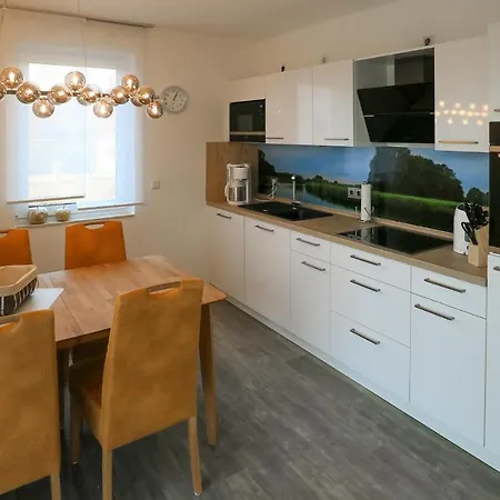 Lejlighed Awesome In With House Sea View Rechlin